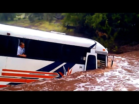 Ônibus ao Extremo #6 - ESPECIAL TRAVESSIAS EM ENCHENTES #EXTREME (+18) - Hotpp Tv