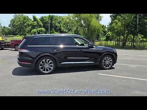 Used 2025 Black Metallic LINCOLN RESERVE RWD image 1