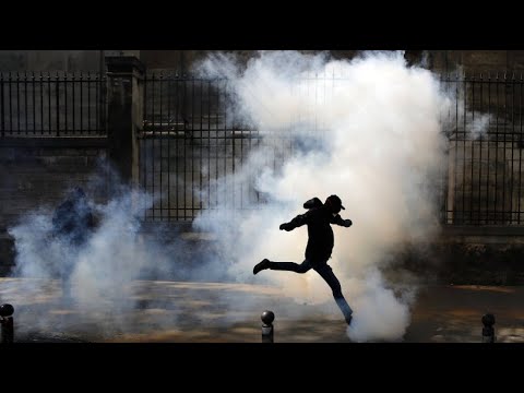 Paris: Gewaltsame Ausschreitungen bei Demonstration ...