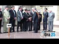 Click here to watch this video Emil Lemnaru - un primar educat?!