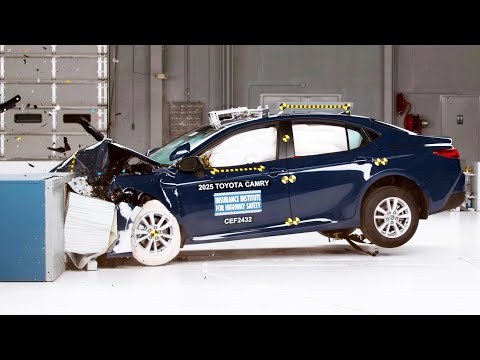 2025 Toyota Camry CRASH TEST | New Gen Safer | Must Watch
