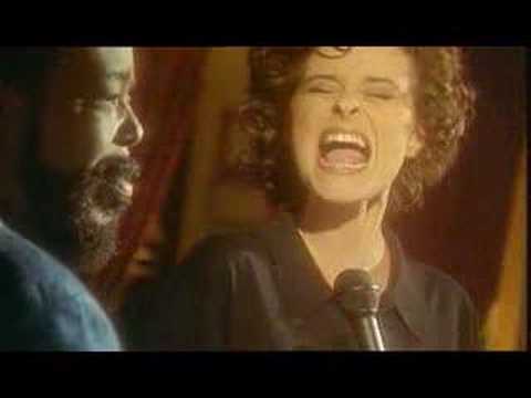 Lisa Stansfield and Barry White - All around the world