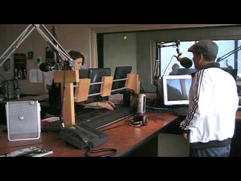 100.5 The Peak FM - Jason and Reece from Freeflow performing an acoustic version of 'So Many Times' live on 100.5 the PEAK fm. Freeflow is a top 20 finalist in the PEAK PERFORMA...