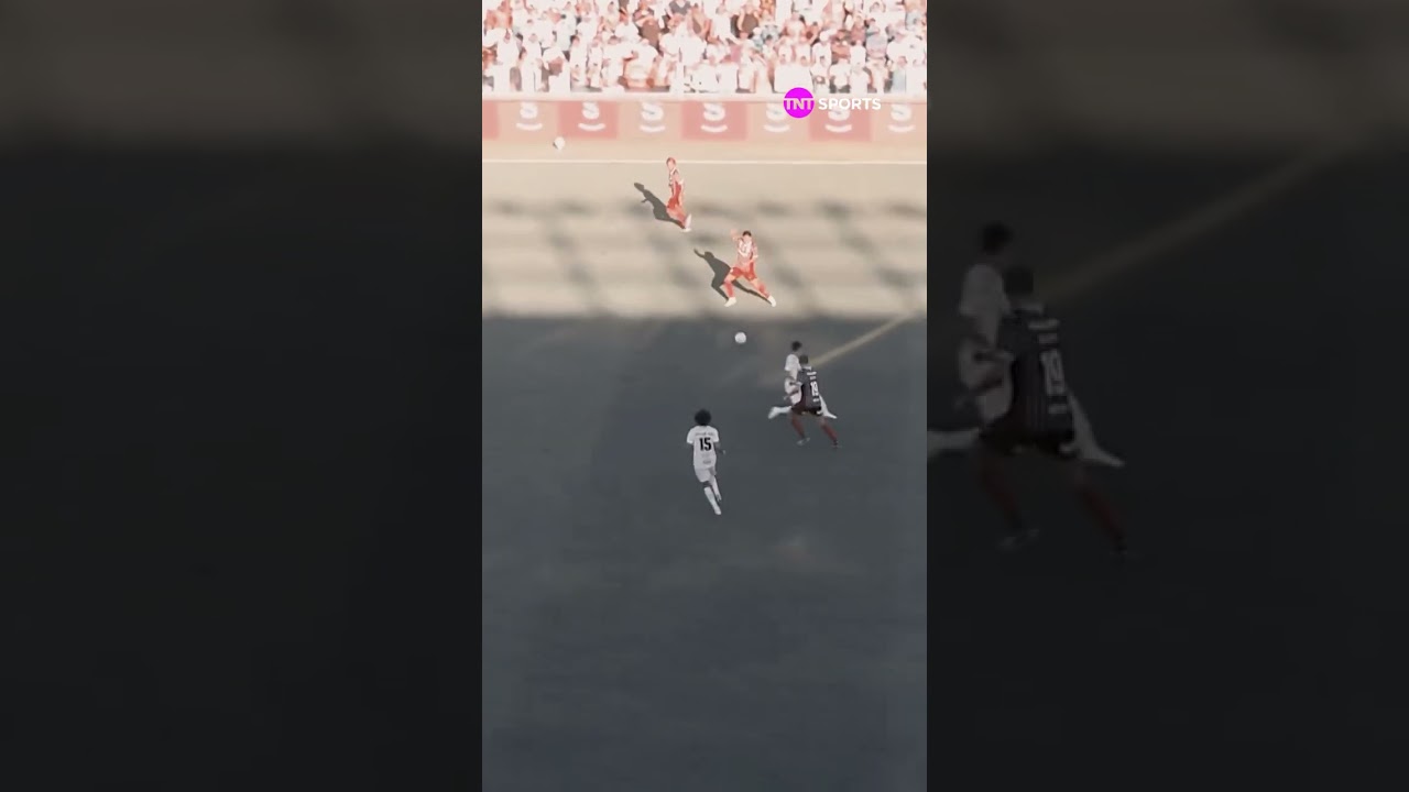 QUE GOLAÇO DO SAVARINO! 🇭🇺⚽ #shorts