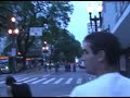 Eis o Estado, eis a democracia, eis as suas leis.Ou aceitamos o que nos é enfiado, ou somos imediatamente calados.O transporte 
