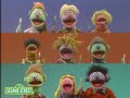 Sesame Street: Kids Just Love to Brush