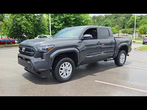 Used 2025 Underground TOYOTA SR5 image 1