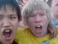 Us Singing Somewhere i belong! MK Bowl Projekt Revolution