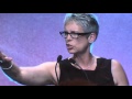 Jamie Lee Curtis Joins Kiwanis - 3 of 4