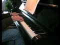 hans speelt hou me vast van volumia