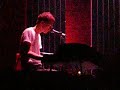 Erlend Øye in Piano