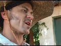 Trailer cachorro louco