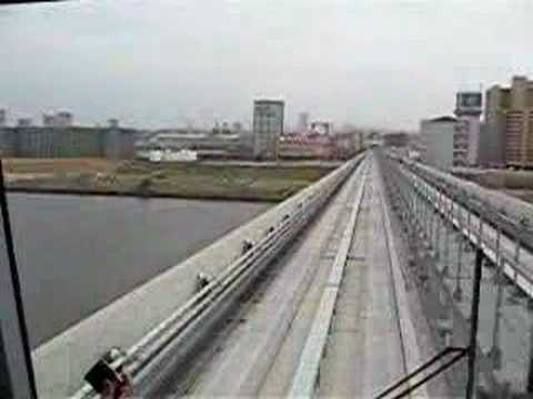 舎人ライナー（扇大橋→足立小台）