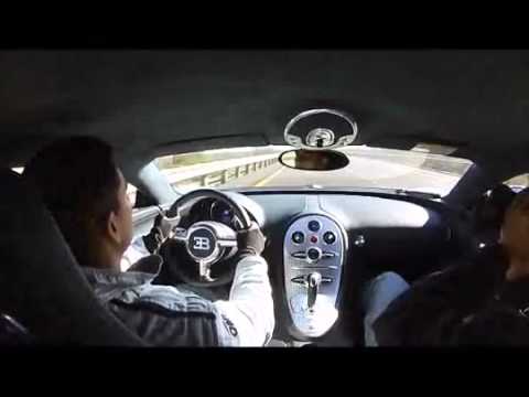 Bugatti Top Speed - http://tinyurl.com/3ltxqwo Actually Top speeds hits 253 MPH. Amazing. Guy gets pulled over by the cops. Why did he stop ? LOL.