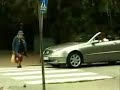 No le toques los huevos a la vieja