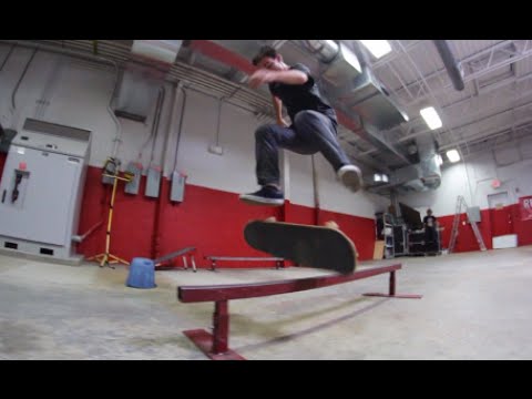 SKATE RAIL: Land Tricks. Get Cash.