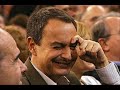 Letra : Baron Rojo - Son como hormigas ............................................................................ Son ya las ocho el ruido en mi calle es infernal perforan la acera por cuarta vez o por quinta ya. Son como hormigas que buscan comida sin parar la rompen, la cierran mañana otra vez vuelta a empezar. Comienza un nuevo día en mi ciudad tendré que levantarme sin descansar el autobús no llega, estoy fatal el metro viene lleno, tendré que andar ¿Cuándo los gobernantes funcionarán de un modo racional? ellos que se pasaron media vida en la universidad. Cuándo el gobierno te manda una carta, has de temblar. Señor ciudadano tiene que pagar un poco más. Mañana pagará por su aparcamiento pasado pagará por cualquier invento no te perdonan ni una, viene la grúa la fórmula para ellos siempre es multar. ¿Cuándo recibiremos alguna buena nueva del poder? ¿Cuándo? Creo que nunca, pues desde siempre nos tocó perder. Y si protestas te acusarán de antisocial. Joven melenudo acate usted la autoridad pues de lo contrario... ...ya sabe muy bien a donde irá. ¿Cuándo recibiremos alguna buena nueva del poder? ¿Cu6aacute;ando? Creo que nunca, pues desde siempre nos tocó perder.