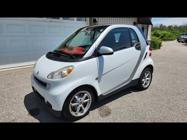 2011 Smart Fortwo Passion in Cars & Trucks in Barrie