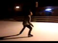 Kentossul pe gheata iceskate(2 fratiuci patineaza)