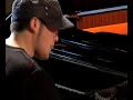 Live Music Session: EsAge feat. Gregor Fabry