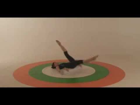 Pilates - Christiane Reiter: Pilates Foam Roller - Front View
