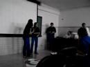 Samba na aula de reda��o...