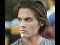 Zac Efron vs Kevin Zegers