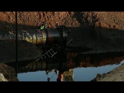 Massive Oil spill from major pipeline threatens Israel nature reserve 