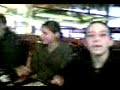 o bar avec les filles