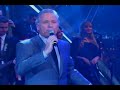 Roberto Justus cantando no J�