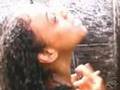 YouTube - Lisa Lopes in the shower (my little Memory)