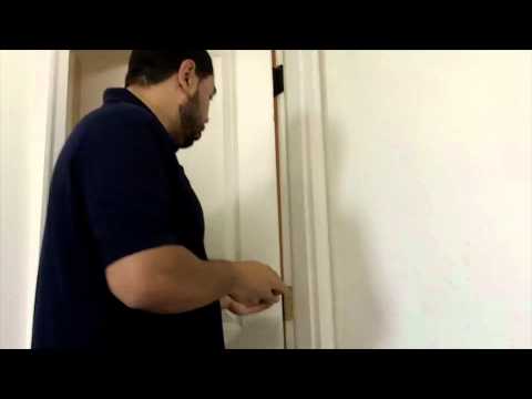 how to fill hinge holes