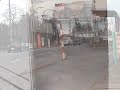 ミニスカ熟女・街の清掃奉仕