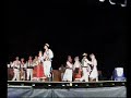 Ansamblul-folcloric-
