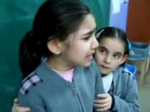 gizem - kücük baskan Gizem Bera Yüksel ve Havva Mutlu'nun konusmalari.