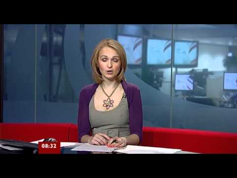 katie rowlett bbc midlands today newsreader blonde cleavage new may 2012 