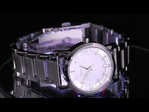 how to adjust dkny watch strap