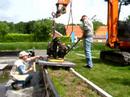 Hitachi minikraan tilt betontegels met vacuum Hitachi minikraan tilt betontegels met vacuum