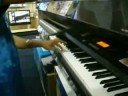 Best Buy playing da keyboards... Best Buy playing da keyboards...