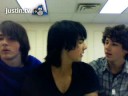 Mama Jonas Calls!!! Mama Jonas Calls!!!