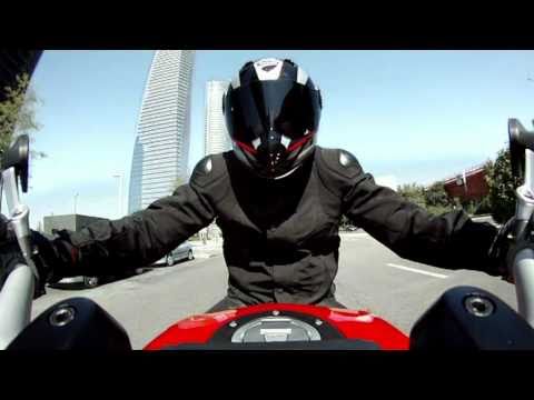 Ducati Diavel 2011 Video