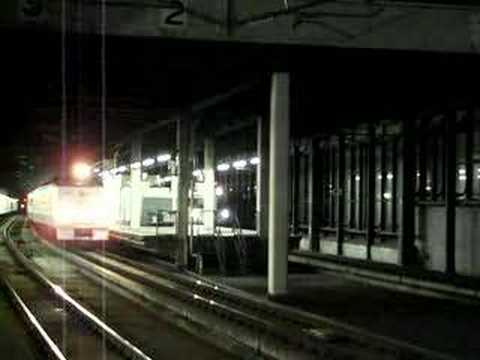 キハ１８３　オホーツク　札幌駅発車シーン