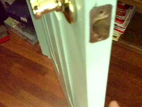 how to open a door w a credit card