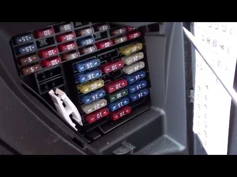 how to change a fuse in a vw golf