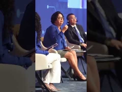 la participation de Mme la présidente à la conférence d'Shusha
