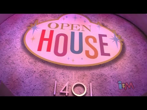 Imagineering - Visit http://www.InsideTheMagic.net for more from the 2013 D23 Expo! The Walt Disney Parks and Resorts pavilion at the 2013 D23 Expo featured decades of Walt...