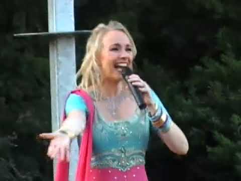 Anita Lerche Sings Punjabi Songs.