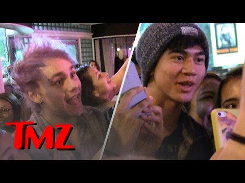 5 Seconds Of Summer: Expert Selfie Takers
