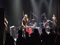 aie ?pixies chat?(Live)