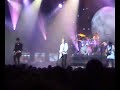 concert de jean-louis aubert au zenith nantes m�tropole le 07/12/2006 - vid�o film� avec un portable